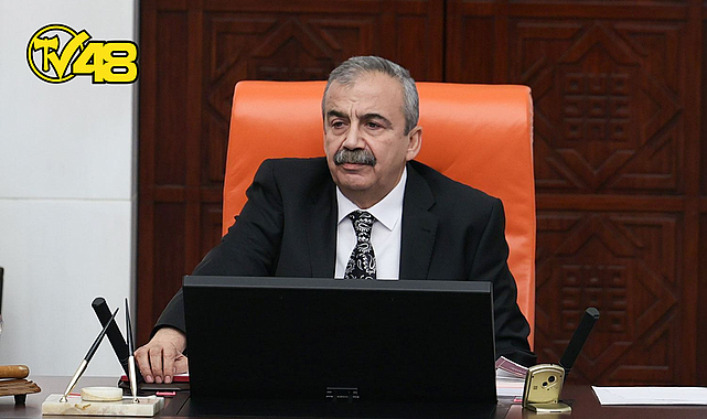 15 GÜNDÜR YOĞUN BAKIMDA YATAN SIRRI SÜREYYA ÖNDER'DEN HABER VAR