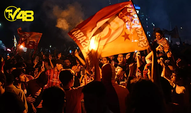 DÜNYACA ÜNLÜ YILDIZ GALATASARAY'A BONSERVİSSİZ GELİYOR