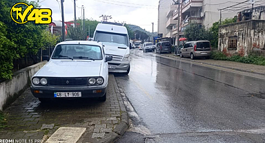 EMEK MAHALLESİ’NDEKİ KALDIRIM SORUNU TEKRAR GÜNDEMDE