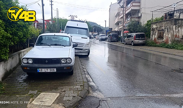 EMEK MAHALLESİ’NDEKİ KALDIRIM SORUNU TEKRAR GÜNDEMDE
