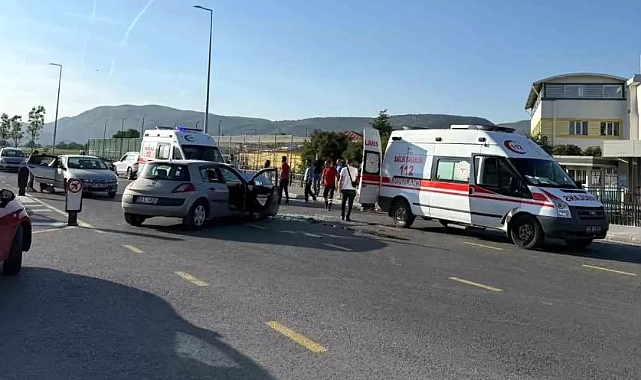 MENTEŞE'DE TRAFİK KAZASI: 3 YARALI