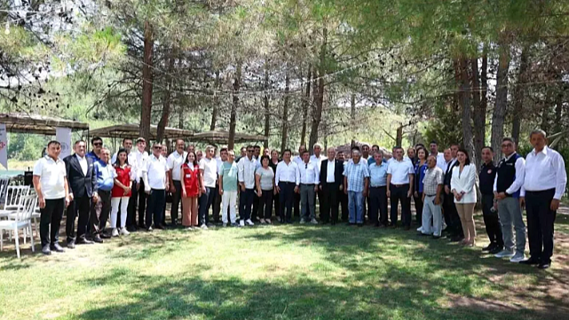 BAŞKAN ARAS ULA'DA YEREL YÖNETİM TEMASLARI GERÇEKLEŞTİRDİ