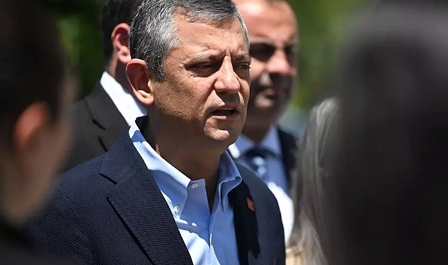 BAŞIMDAN AŞAĞI KAYNAR SULAR DÖKÜLDÜ