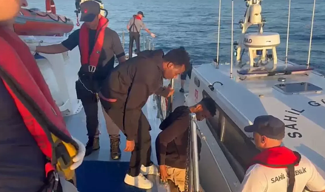 BODRUM'DA 19 DÜZENSİZ GÖÇMEN YAKALANDI
