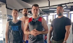 DÜNYACA ÜNLÜ SPORCULAR BU SALONDAN ÇIKACAK!