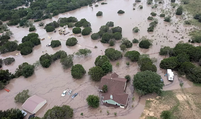 TEXAS'TAKİ SEL FELAKETİ: 109 ÖLÜ, 160 KAYIP