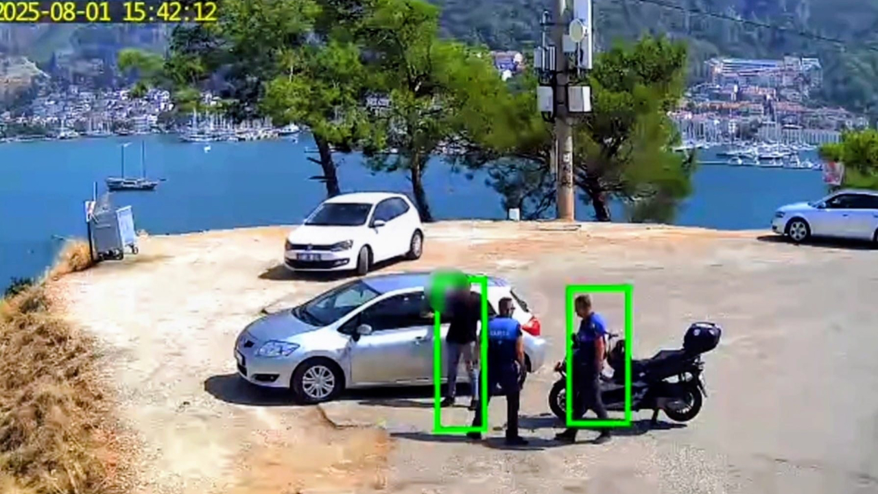 Fethiye'de Çevreyi Kirletenlere  "Foto Kapanlı" Takip