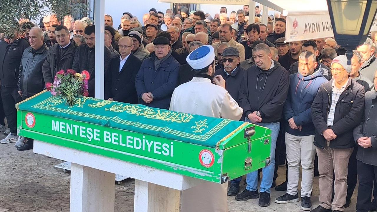Gökova Körfezi'nde tekne faciası sonucu hayatını kaybeden Öztürk son yolculuğuna uğurlandı