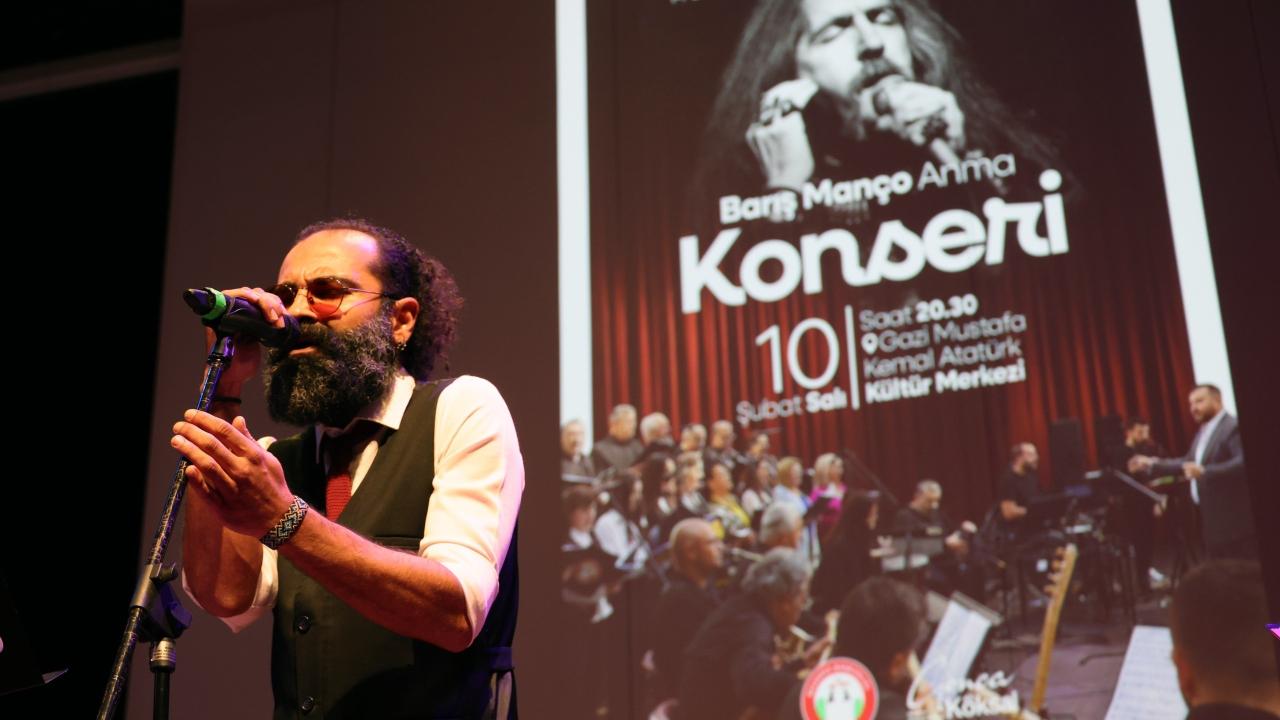 Menteşe Korosu Barış Manço’yu konser ile andı