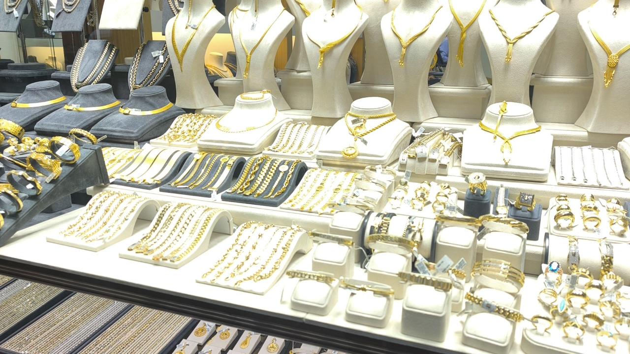 Muğla'da kuyumcularda çeyrek altın tükendi
