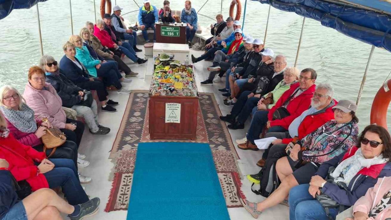 Avusturya’dan ilk kafile Marmaris’e geldi