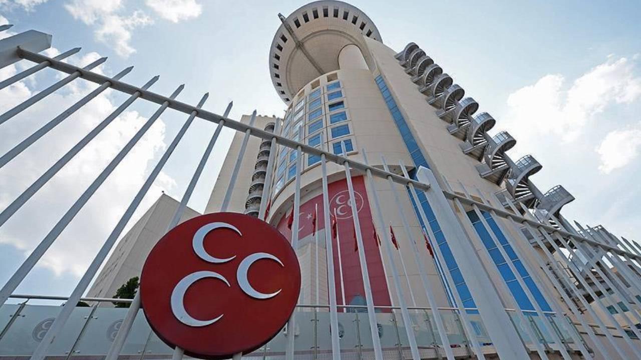 MHP’DE PEŞ PEŞE FESİH KARARLARI