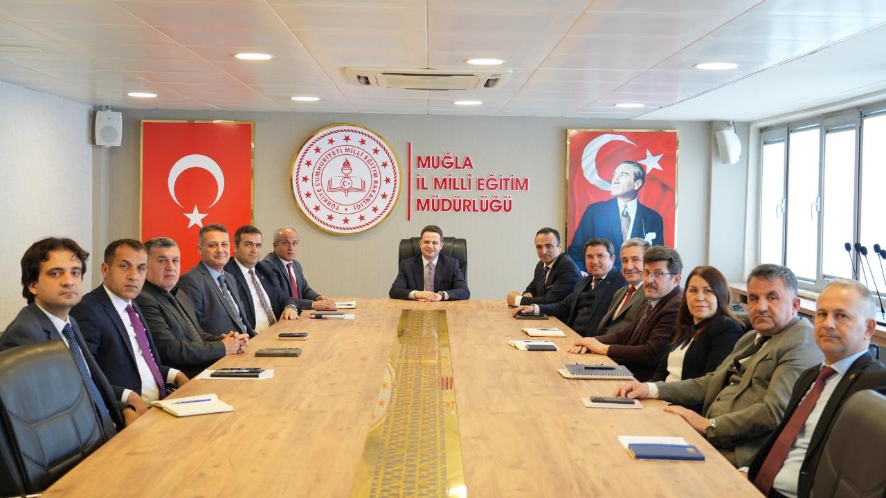 MUĞLA’DA EĞİTİM MASAYA YATIRILDI