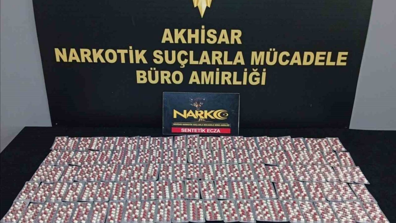 Akhisar’da bin 666 sentetik hap ele geçirildi