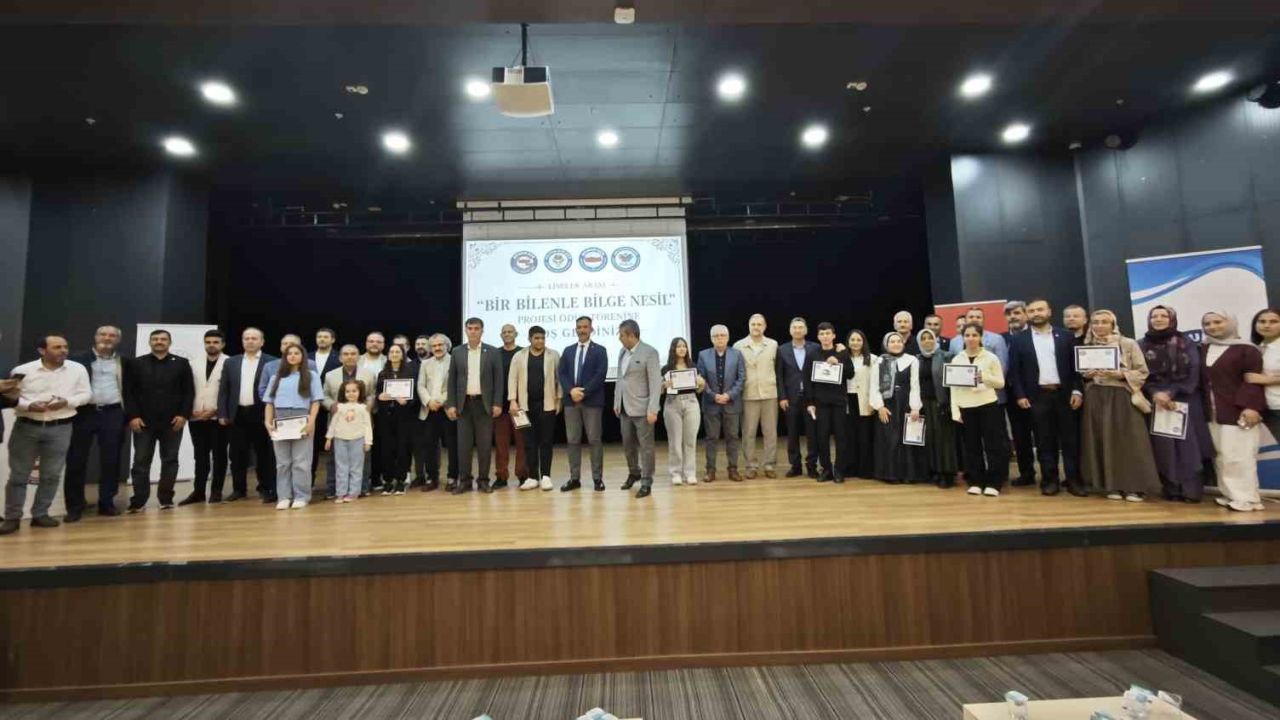 ’Bir bilenle bilge nesil’ projesinde ödül heyecanı