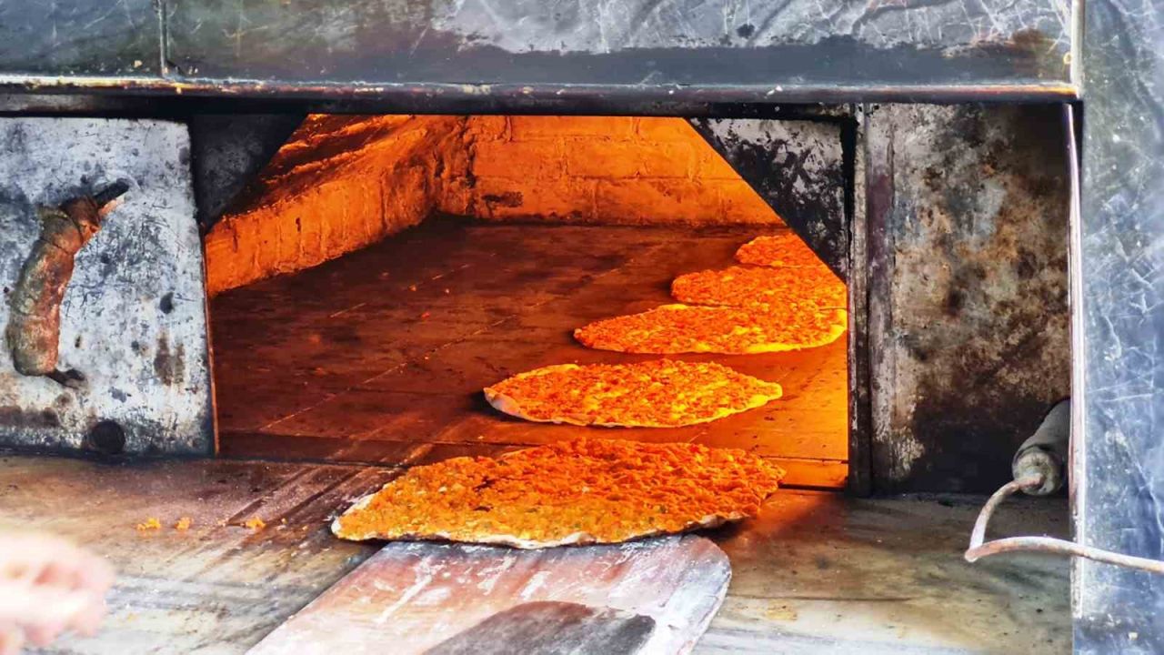 Bodrumlu turizmciler: "Bodrum’u lahmacun fiyatına endekslemek haksızlık"