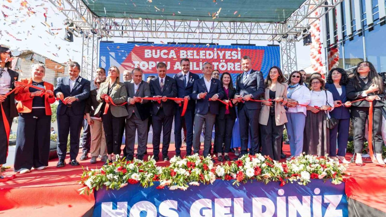 CHP Genel Başkanı Özel, Buca’da eğitim ve spor merkezlerinin açılışını yaptı
