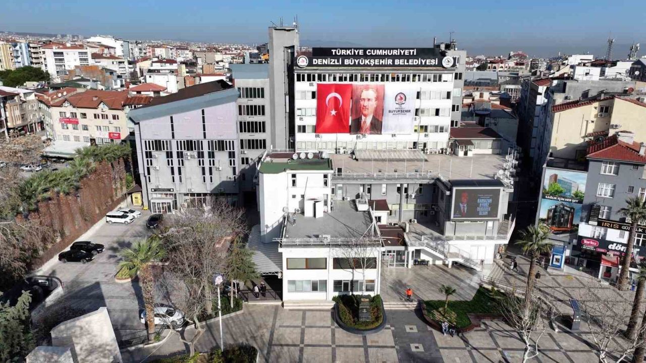 Denizli Büyükşehirden bayram öncesi 10 milyon liralık destek
