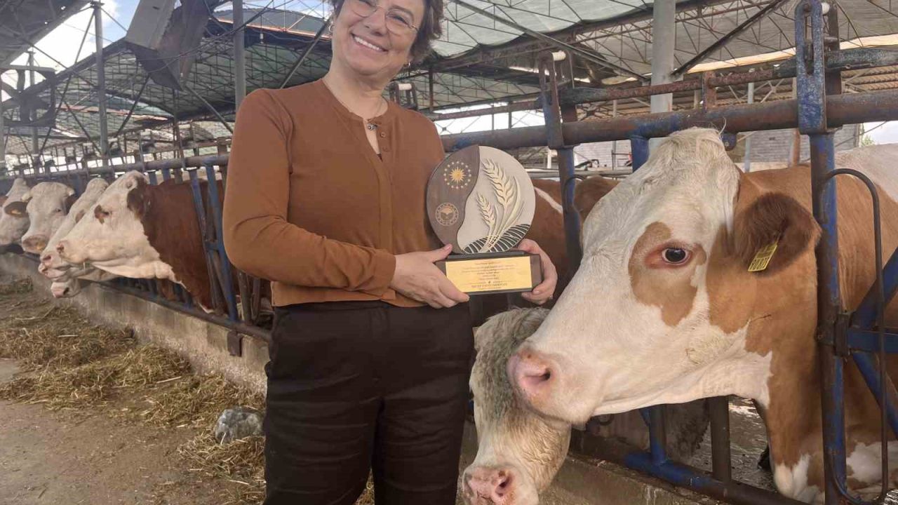 İzmirli kadın çiftçinin başarı serüveni Cumhurbaşkanlığı ödülüyle taçlandı