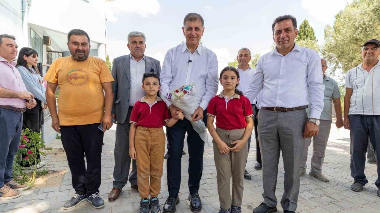 Başkan Tugay Küçük Menderes turunda