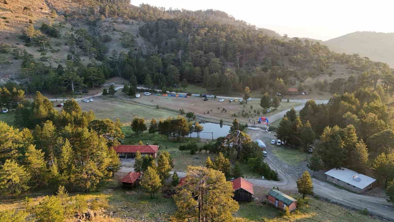 Beyağaç’ın doğal hazinesi Sandras Ultra Trail’e ev sahipliği
