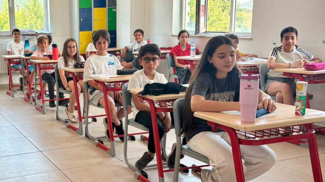 Cambridge dil yeterliliği sınavı MTK Koleji’nde yapıldı