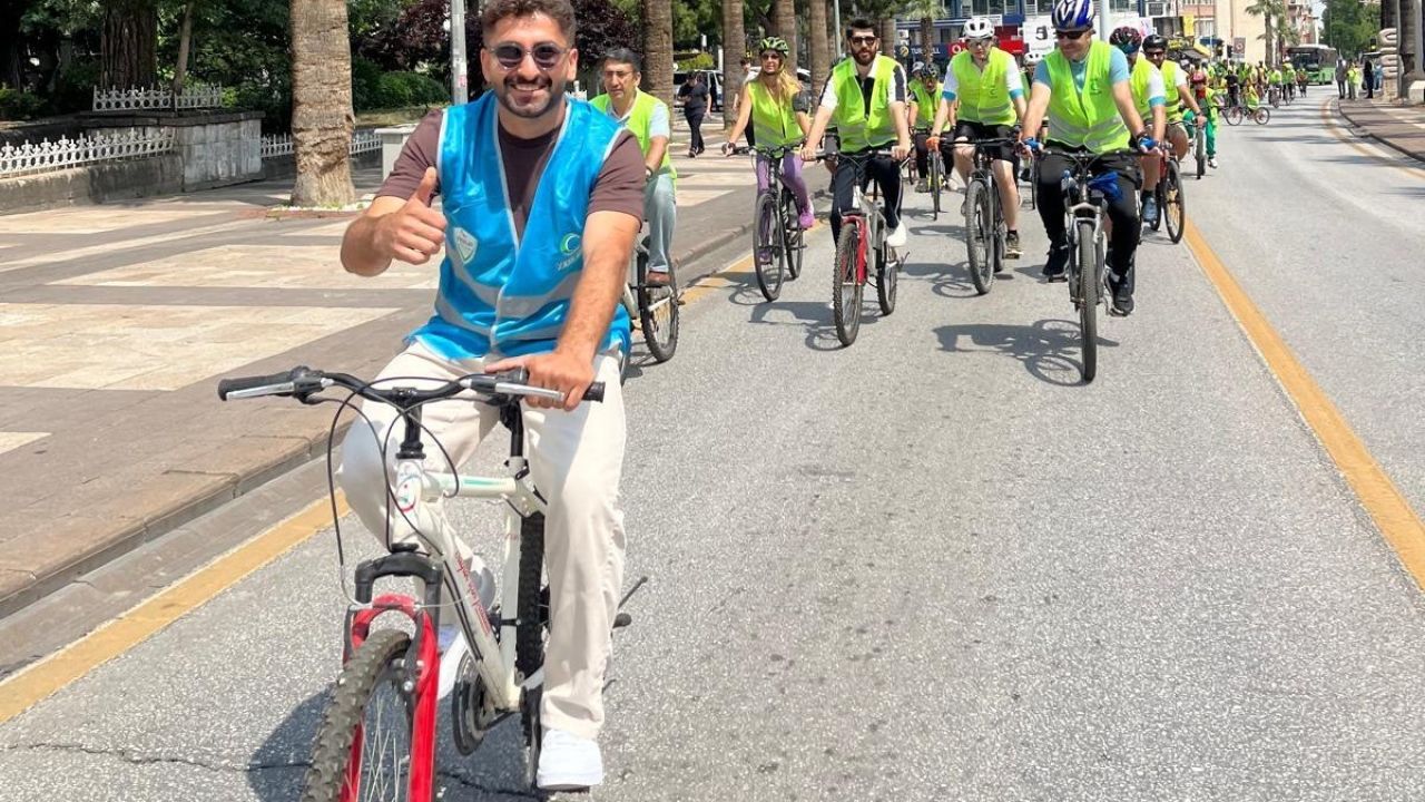 Denizli’de pedallar sağlıklı yaşam için çevrildi