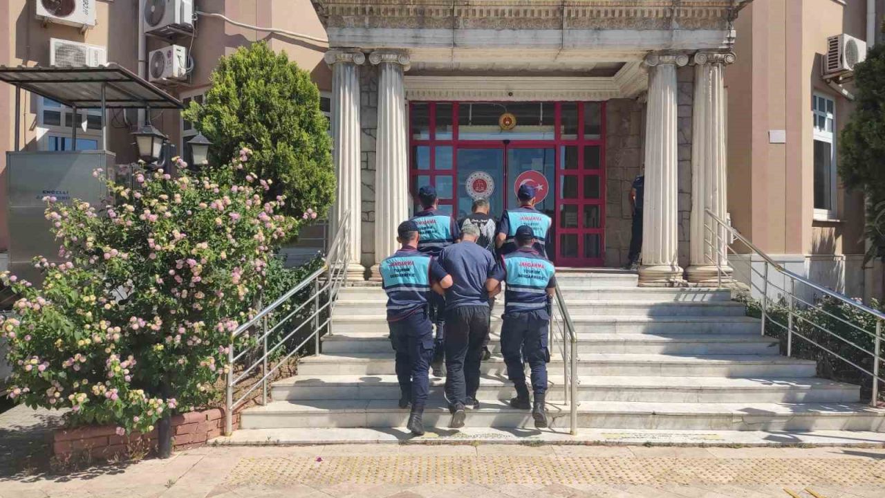Didim’de 16 düzensiz göçmen yakalandı, 2 organizatör tutuklandı