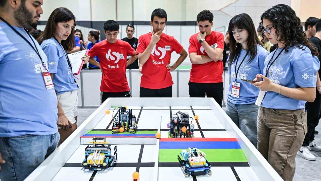Dünya Robot Olimpiyatı Türkiye Finali’nde teknoloji buluştu