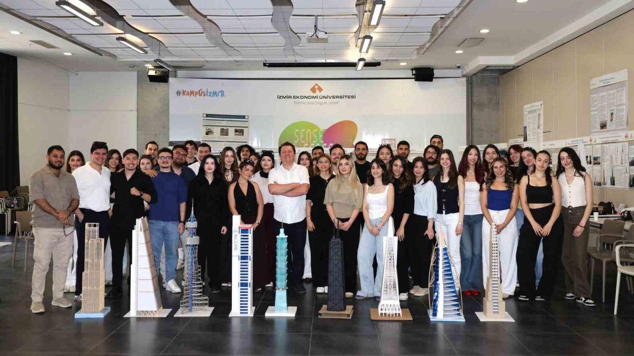 Dünyaca ünlü 22 binaya ‘deprem’ simülasyonu