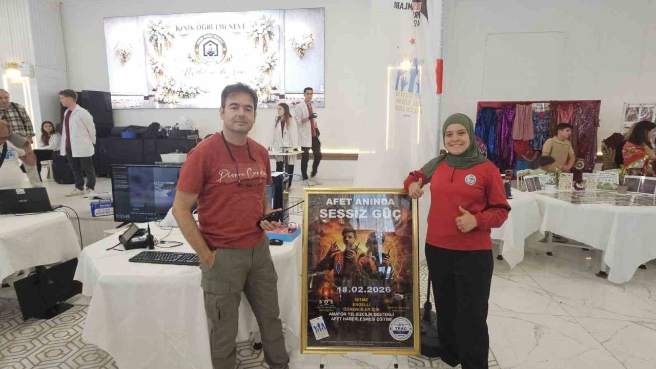 İşitme engelli öğrenciden tarihi başarı: Bergamalı Didem, A Sınıfı amatör telsizci oldu