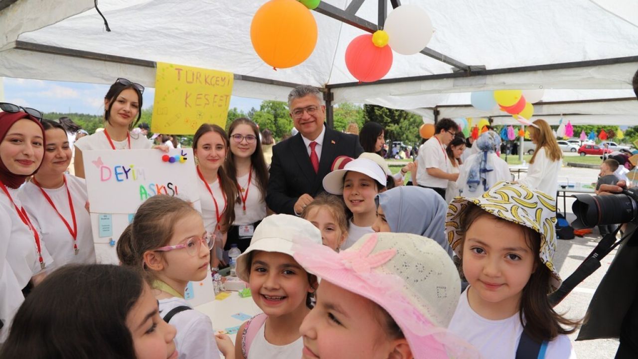 Kütahya’da Çocuk Şenliği coşkusu