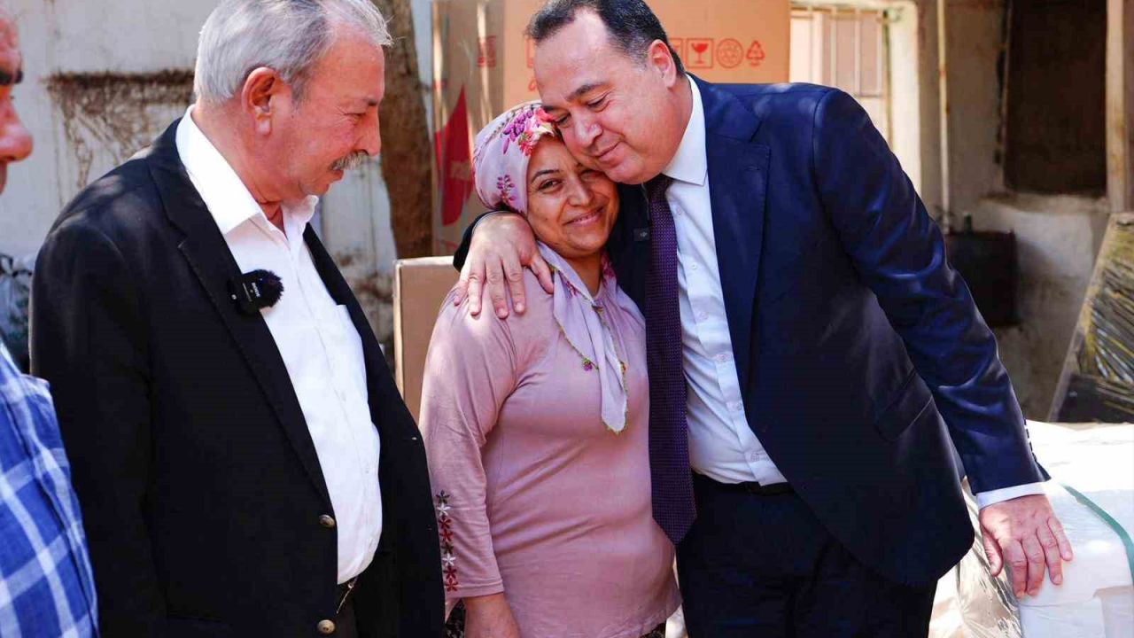 Manisa Büyükşehir’den afetzedelere ayni ve nakdi yardım