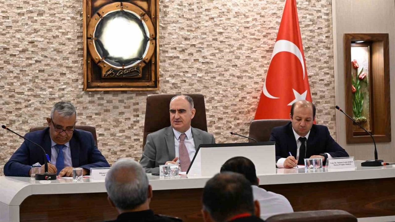 Manisa’da bağımlılıkla mücadelede ’Önleyici’ adımlar masaya yatırıldı