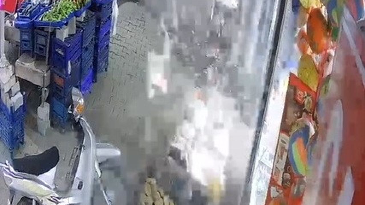 Manisa’da sirke şişesi bomba gibi patladı