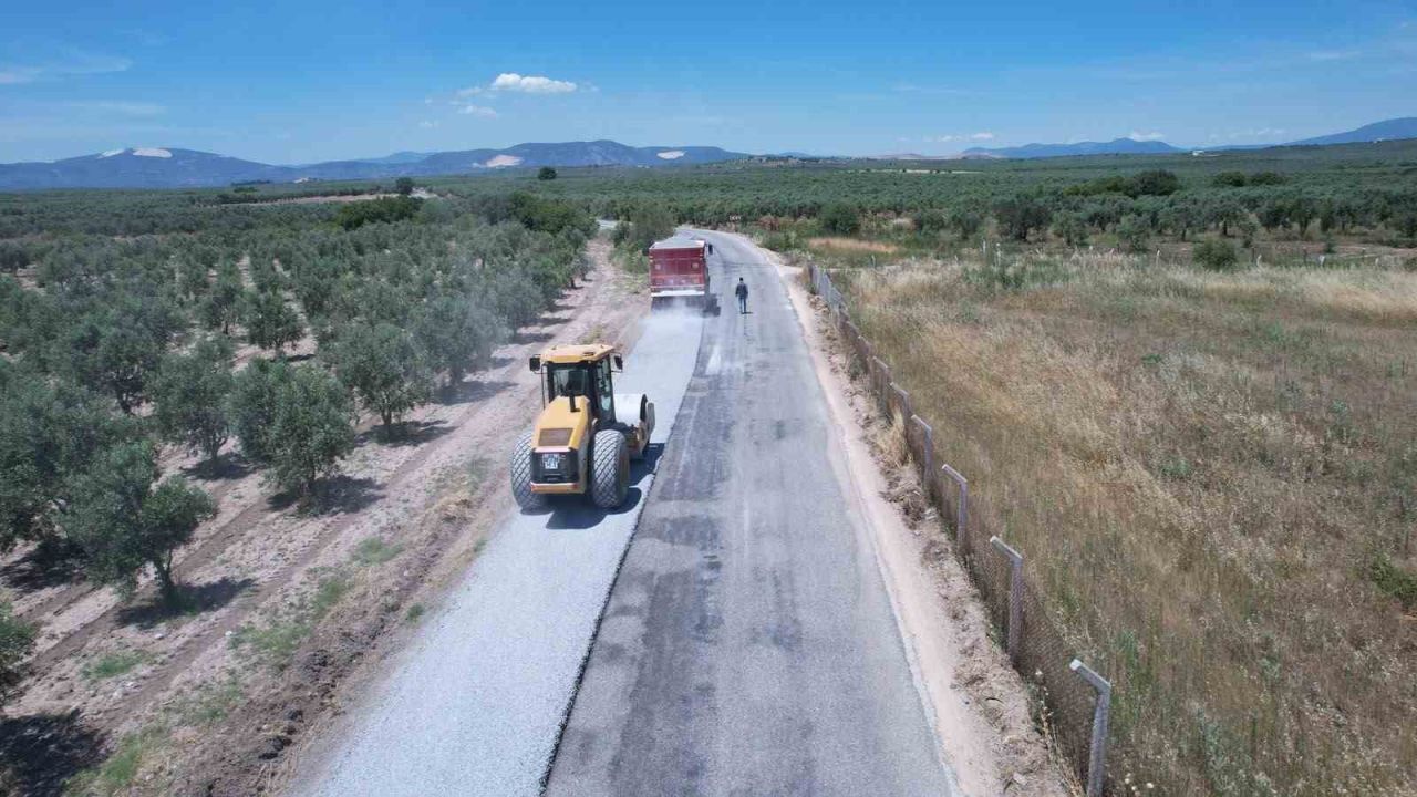 Manisa’da yollar yenileniyor