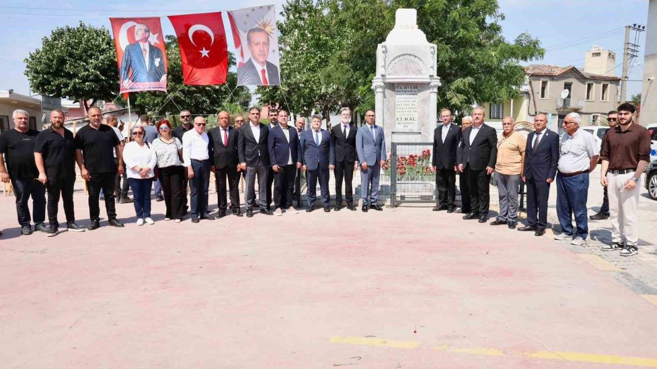 Menemenliler Şehit Kemal Bey’i unutmadı