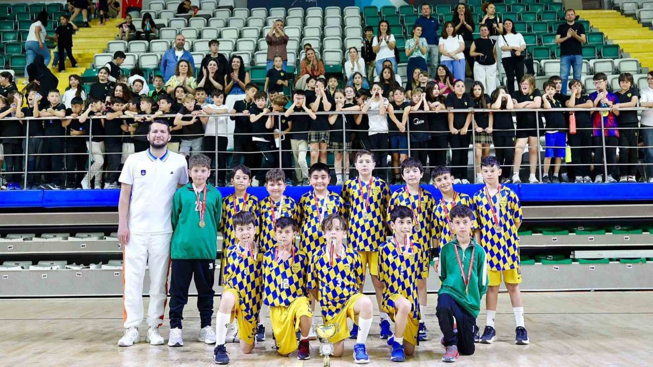 MTK Koleji’nde spor ve sanata yapılan yatırımlar başarıyla t
