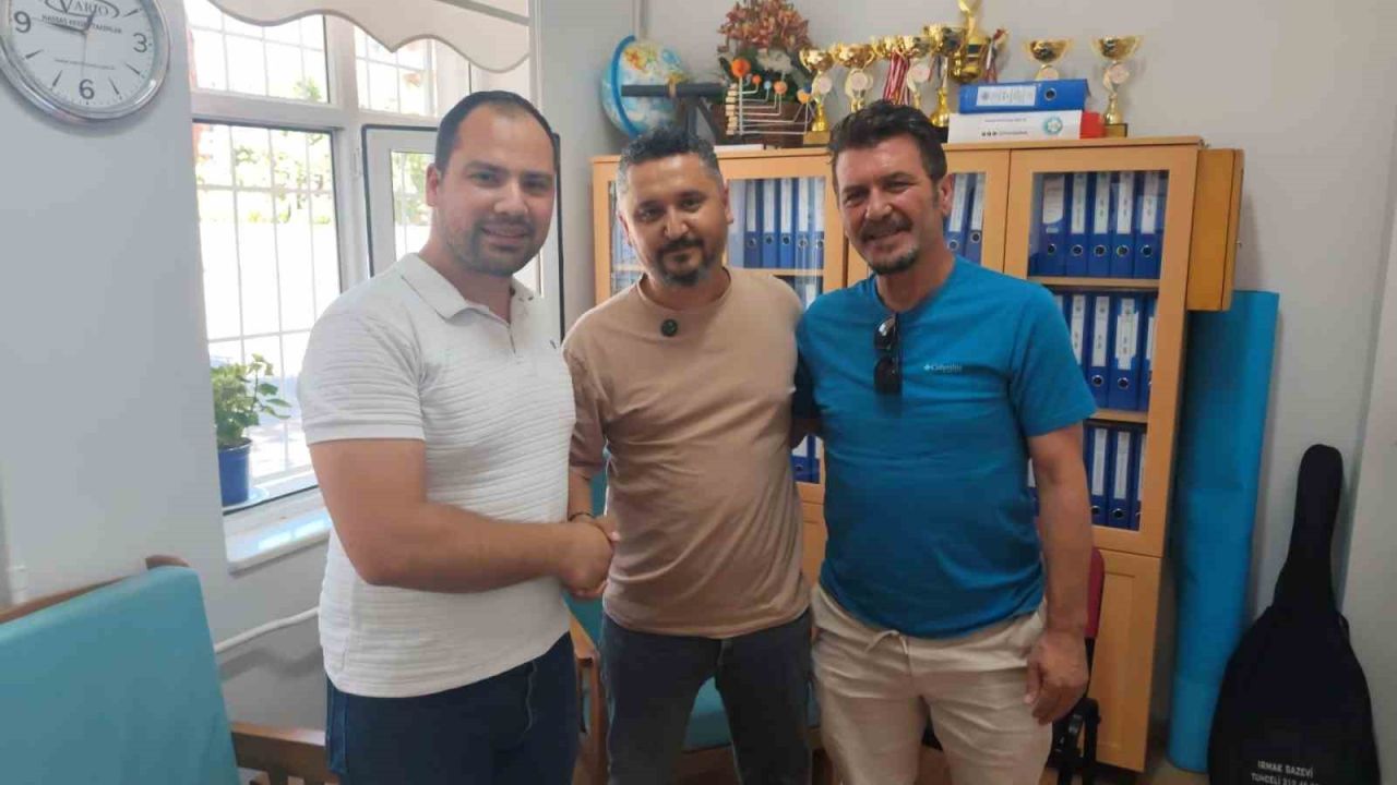 Ormanı korurken bir can kurtardılar