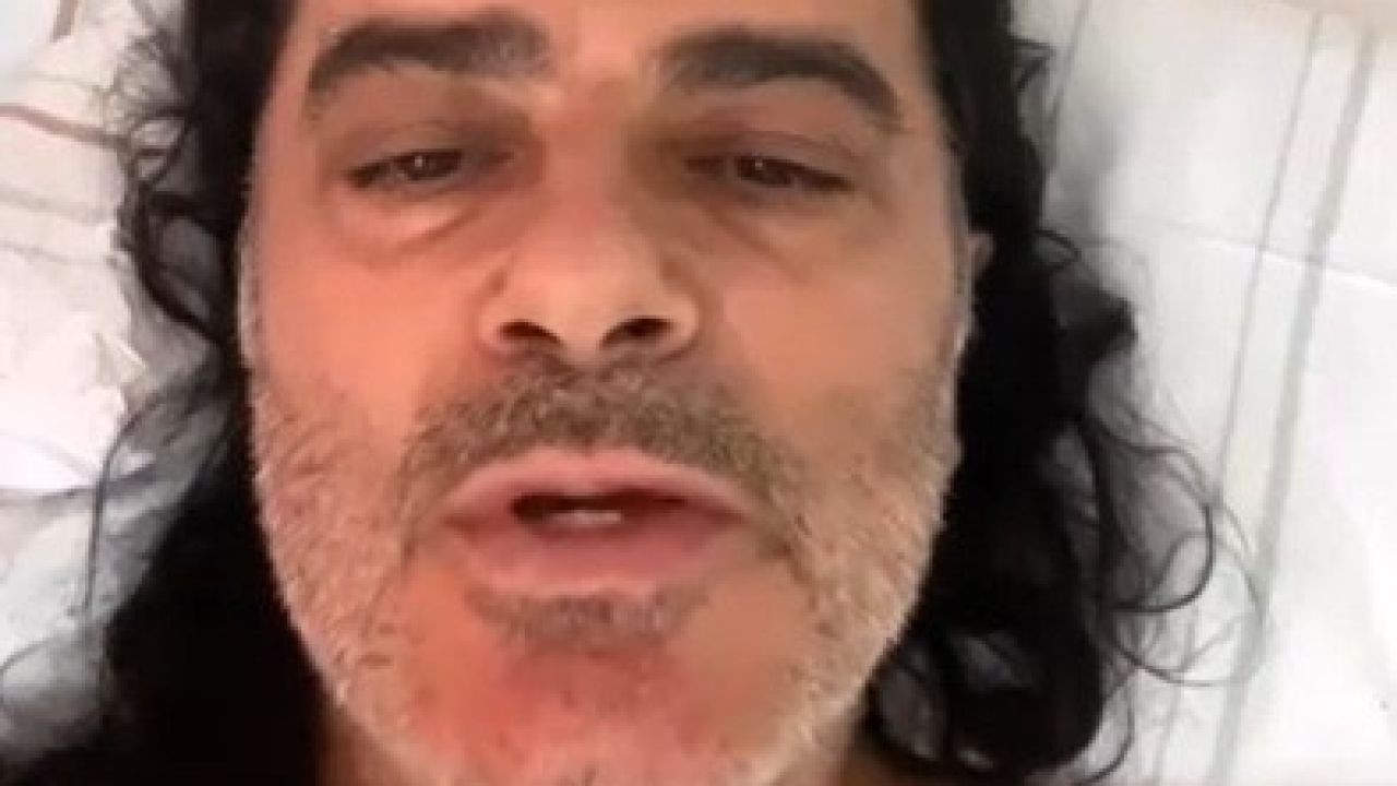 Sanatçı Efe Güngör sevenlerinden dua bekliyor