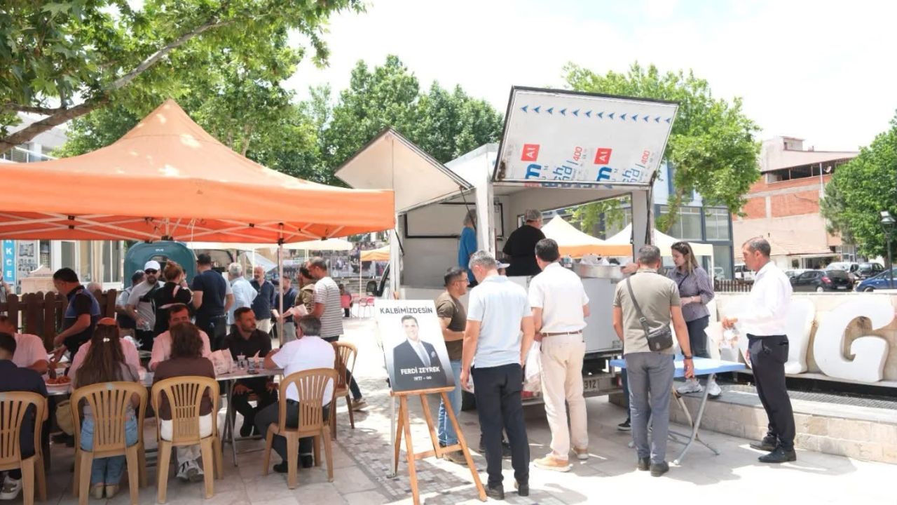 Sarıgöl’de Ferdi Zeyrek için lokma hayrı düzenlend