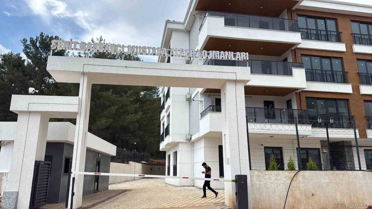 Şehit Başsavcı Mustafa Alper’in İsmi Adliye Lojmanlarında ya