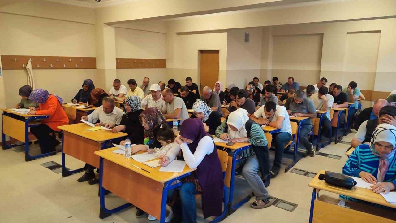 Simav’da Süt Sığırı Yetiştiricisi Kursu yoğun ilgi
