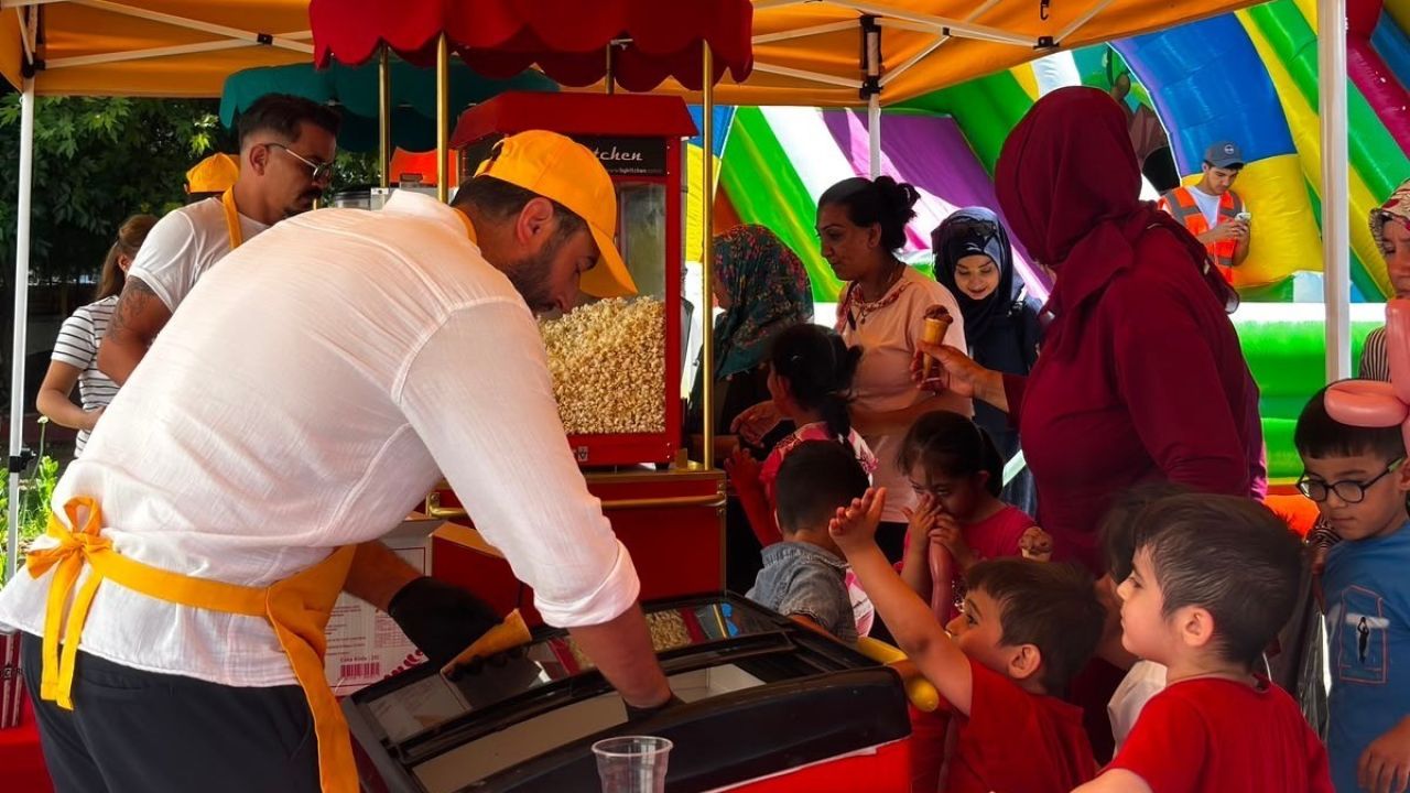 Turgutlu’da "Farklılıklarımla Öğreniyorum" projesi kapsamında öğrenci şenliği düzenlendi