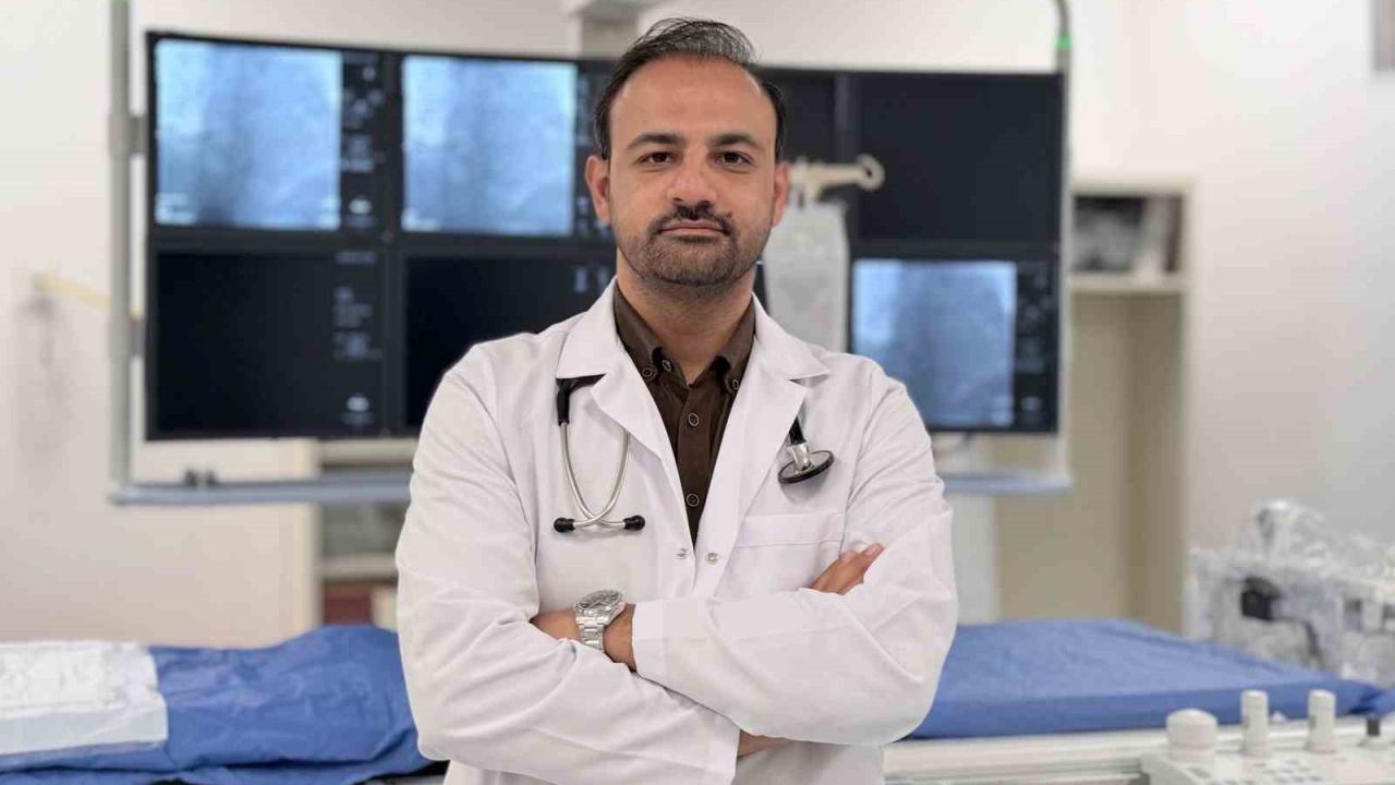 Uzmanından kalp hastalarına ’yaz’ uyarısı: "Hali saha maçlarına dikkat"