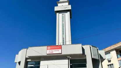 15 Temmuz’da İzmir’de saldırıya uğrayan camide ibretlik tevafuk