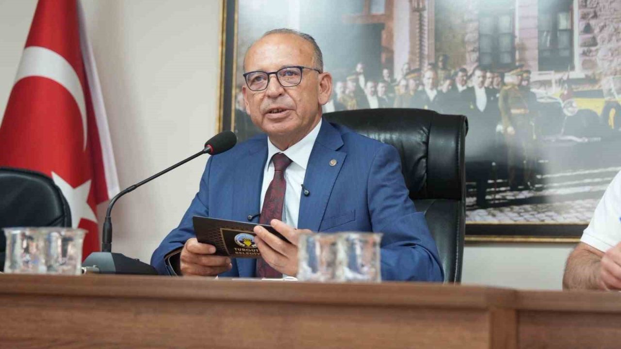 Başkan Akın: "Yatırım için siyasi risk almaya devam edeceğiz"