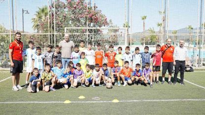 Başkan Zencirci, yaz spor kurslarını ziyaret etti