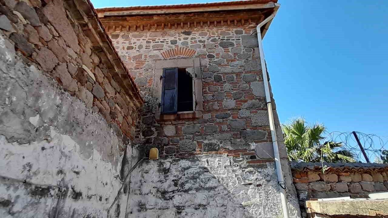 Bergama’nın 220 yıllık tarihi şapeli satışa çıkarıldı