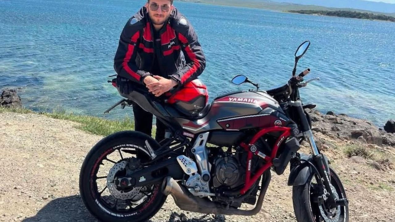 İzmir’de genç motosiklet eğitmeni kazada hayatını kaybetti